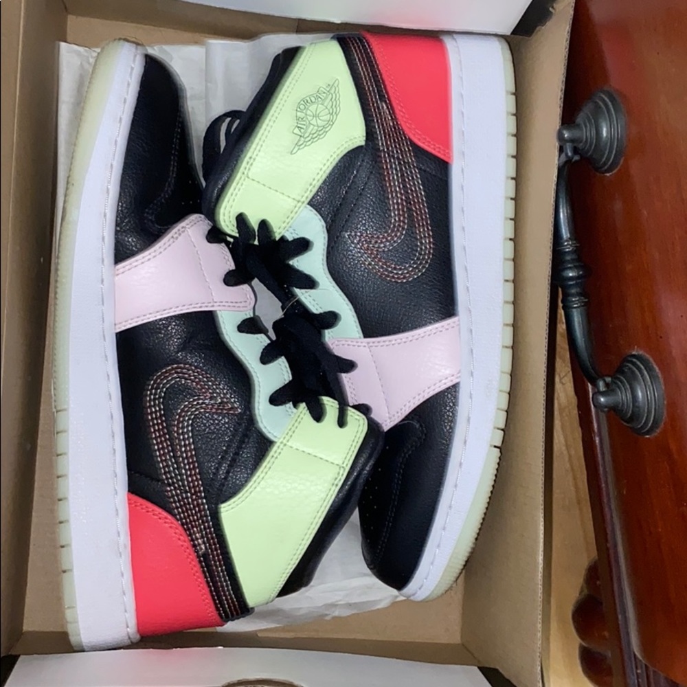 Air Jordan 1